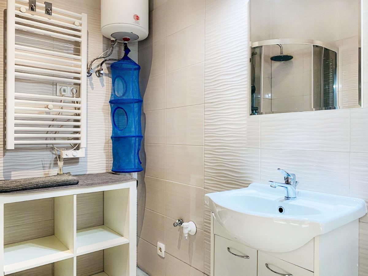 Apartment Next To Wawel Castle, Vistula River & Old Town Cracow Kraków Exteriör bild