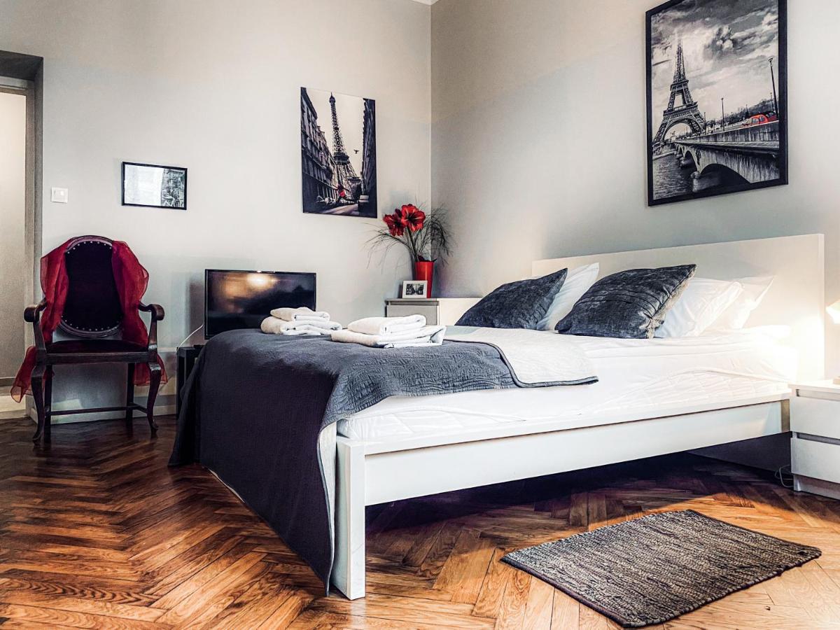 Apartment Next To Wawel Castle, Vistula River & Old Town Cracow Kraków Exteriör bild